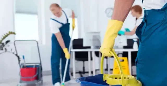 Auxiliar de Serviços Gerais em Curitiba (R$ 1.980,00) - Vagas de emprego: Curitiba, PR e Região 2 Confidencial