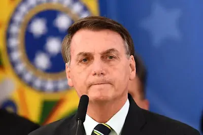 Presidente Bolsonaro confirmou a antecipacao do calendario de outubro do