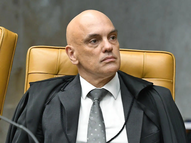 ministro Alexandre Moraes ordena bloqueio das contas dos cidadaos entenda