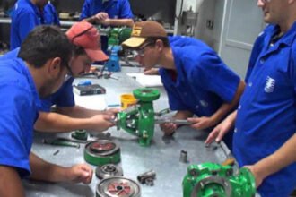 Auxiliar de Producao – Salario R 214500 – Segunda a.png