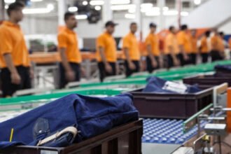 Auxiliar de logistica – Salario R 193000 segunda a sexta.png