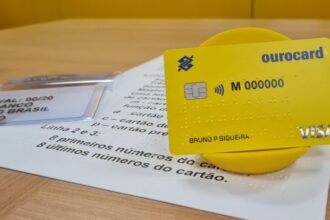 1712761653 Banco do Brasil lanca primeiro cartao totalmente impresso em braile.jpeg