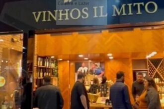 Bolsonaro Il Mito Loja de vinho e inaugurada em Campos.jpg