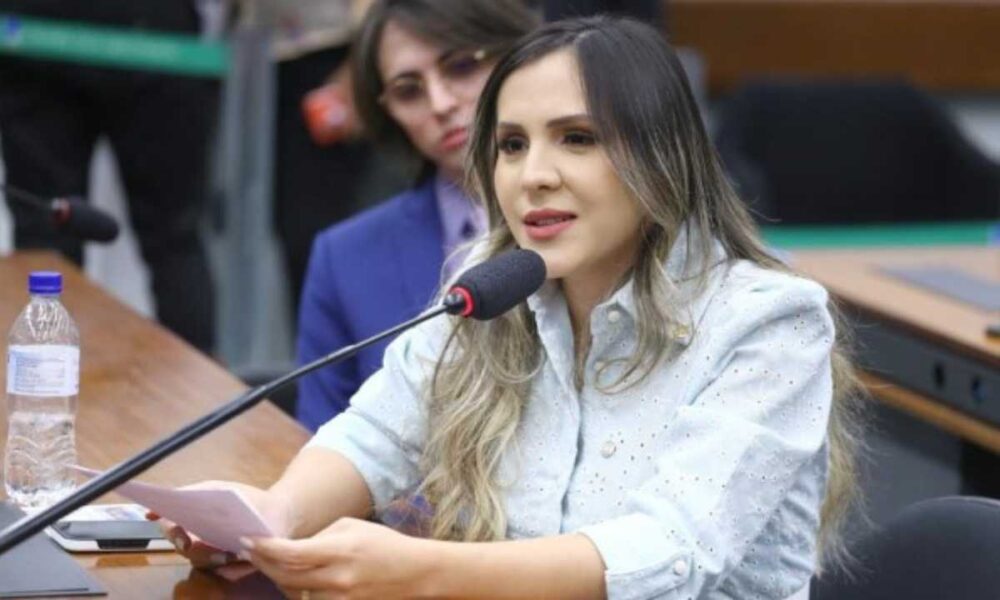 Deputada destina R 378 milhoes para a prefeitura do marido.jpg