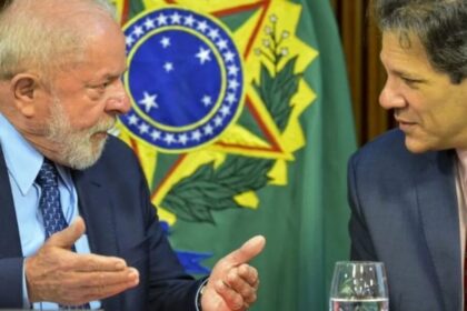 Lula promete manter Haddad fortalecido enquanto estiver no poder.jpg