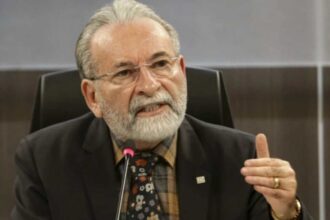 Presidente do CFM defende parto prematuro no lugar do aborto.jpg