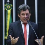 Deputado do PT diverge do partido e chama Maduro de.jpg