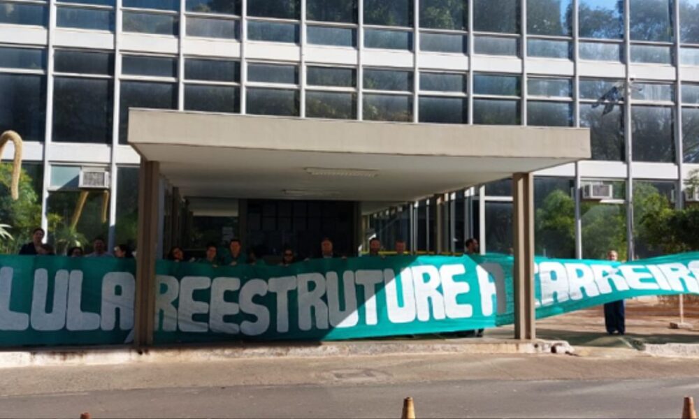 Governo Federal entra com acao no STJ para suspensao da.jpg