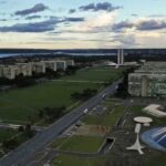 Governo estima deficit fiscal de R 326 bilhoes em 2024.jpg