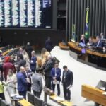 Camara aprova mudanca que afrouxa Lei de Responsabilidade Fiscal para.jpg