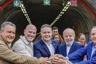 Jorginho Mello Obra inaugurada por Lula nao teve verba federal.jpg