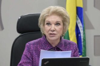 Marta Suplicy se cala sobre apoio do PT a Maduro.jpg