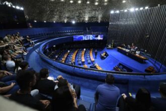 PEC da Anistia e aprovada no Senado tramite acelerado contradiz.jpg