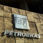 Petrobras reporta prejuizo de R 26 bilhoes no segundo trimestre.jpg