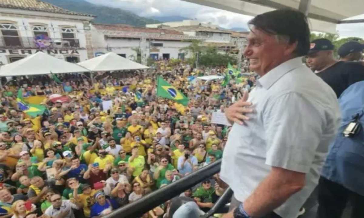 Video Bolsonaro confirma leilao de joias e doacao da renda.jpg