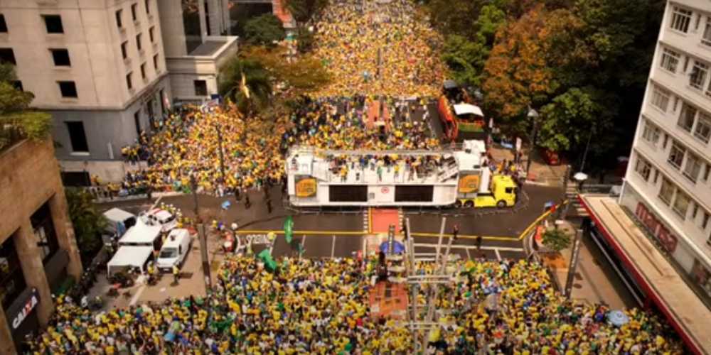 AO VIVO Avenida Paulista Apoiadores de Bolsonaro marcham em defesa.jpg