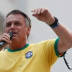 Bolsonaro conhece filhos de preso do 81 Orfaos de pais.jpg