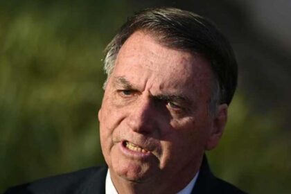 Bolsonaro passa mal e e levado para hospital em Sao.jpg