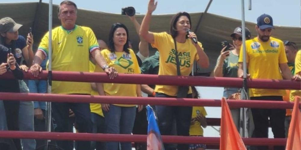 Bolsonaro turbina campanha de politicos no Entorno do DF.jpg