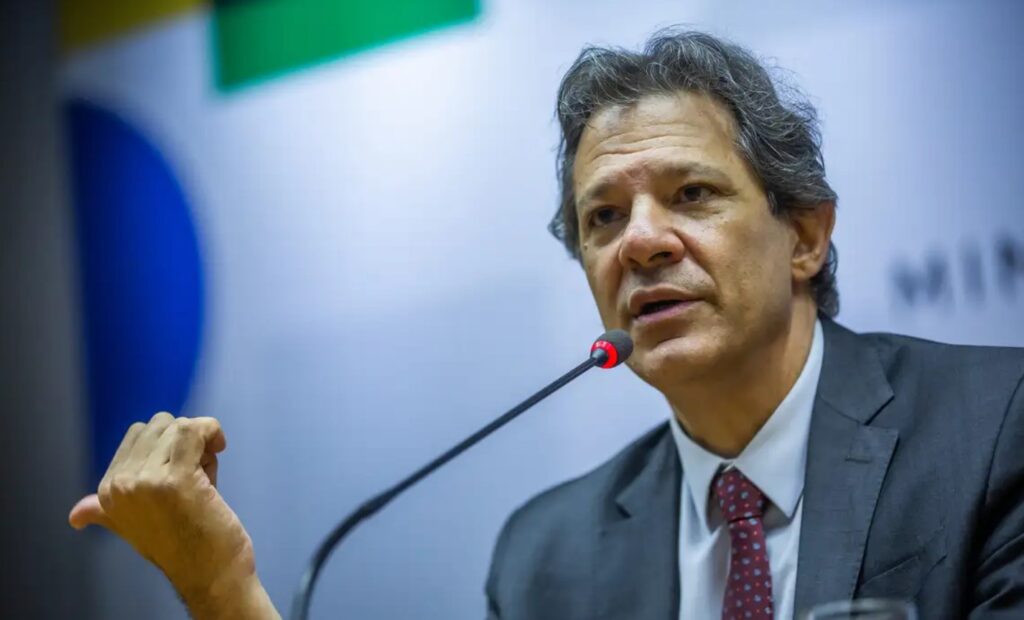 Haddad anuncia banimento de até 600 sites de apostas irregulares; Confira Agora