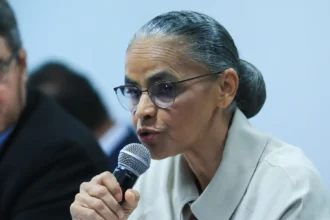 marina-silva-diz-que-brasil-vive-um-