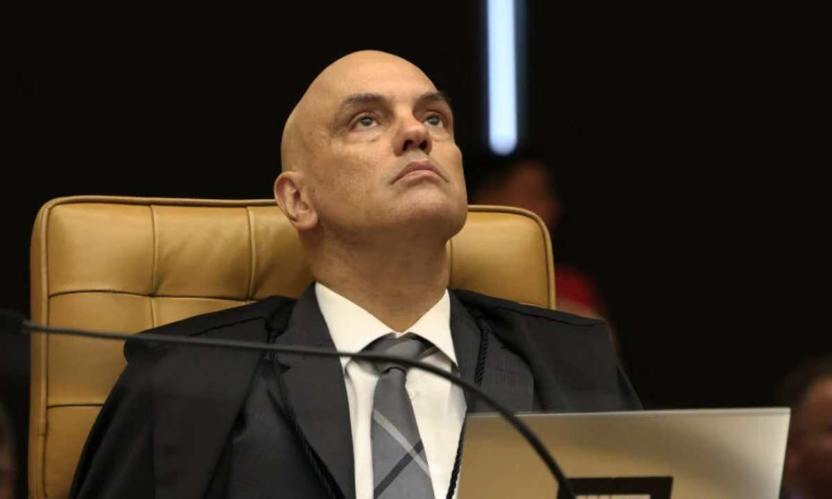 Oposicao entrega a Pacheco pedido de impeachment contra Moraes Veja.jpg