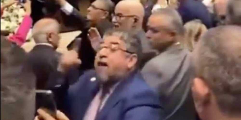 PGR isenta Nikolas Ferreira em caso de tapa entre deputados.jpg