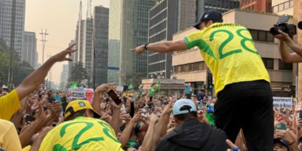 Pablo Marcal foi barrado no trio de Bolsonaro durante o.jpg