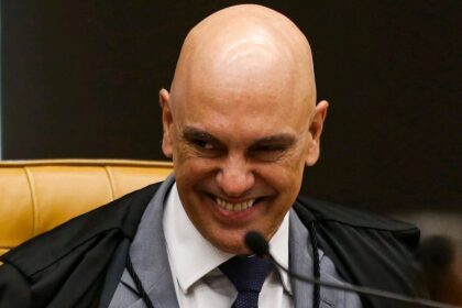 Quem sao os deputados que assinam impeachment de Moraes e.jpg