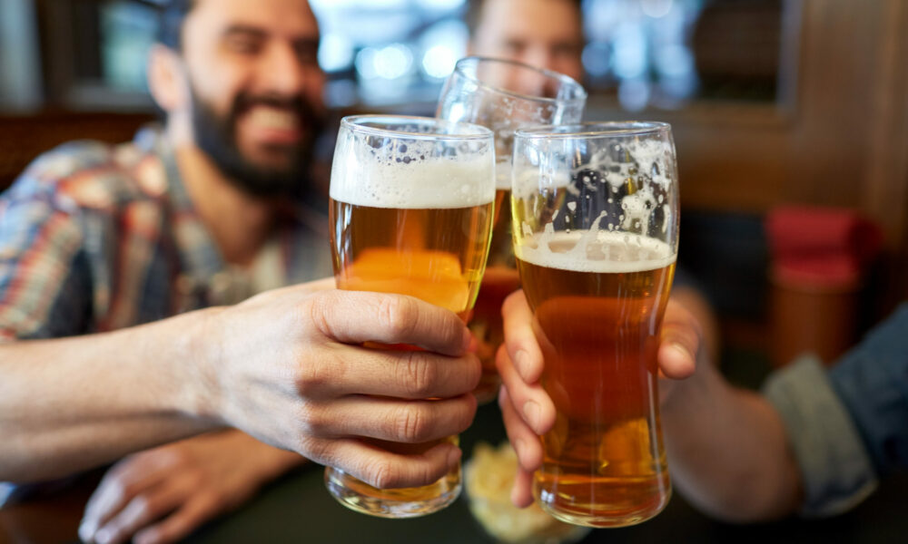 Sextou deputado quer criar Dia Nacional da cerveja.jpg