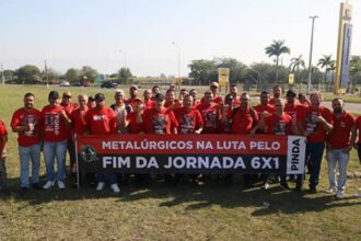 trabalhadores-da-gerdau-conquistam-o-fim-da-jornada-6x1-e-aumento-real-e-um-dia-de-vitoria-para-muitos-trabalhadores-que-ficaram-anos-e-anos-sofrendo-tvt-news