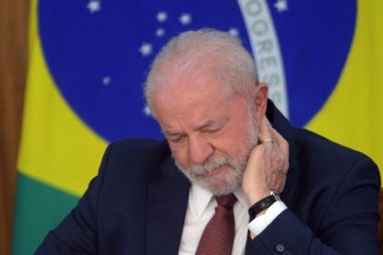 Acidente de Lula foi grave e medicos ainda avaliam o.jpg