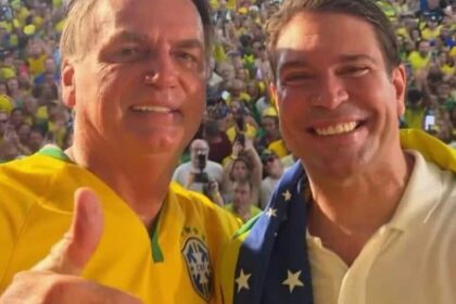 Bolsonaro cumpre agenda no RJ na reta final do primeiro.jpg