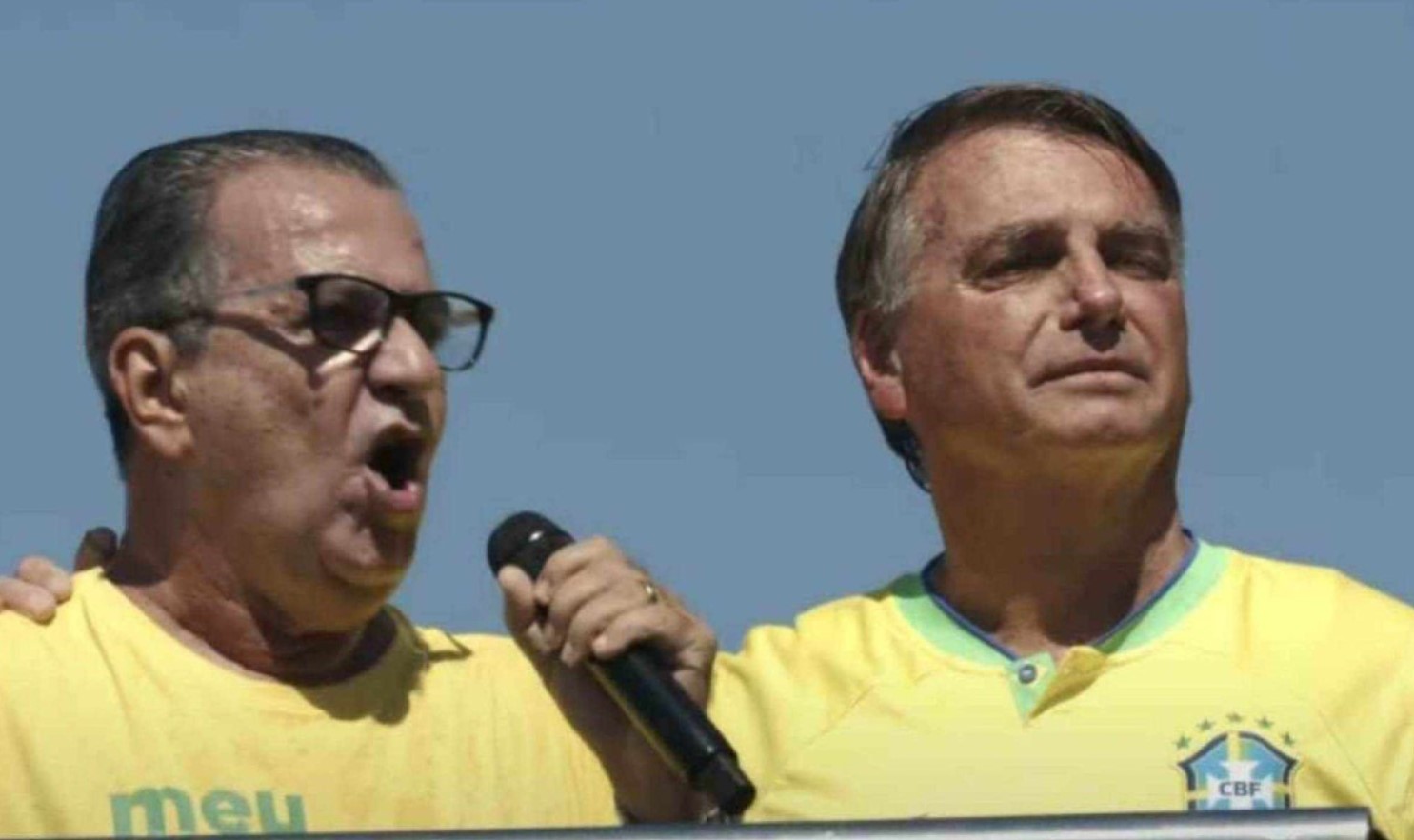 Bolsonaro quebra silencio e responde pela primeira vez aos ataques.jpg