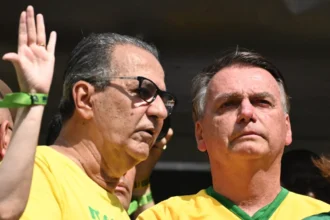 Bolsonaro se pronuncia sobre o mimimi de Silas Malafaia.webp.webp