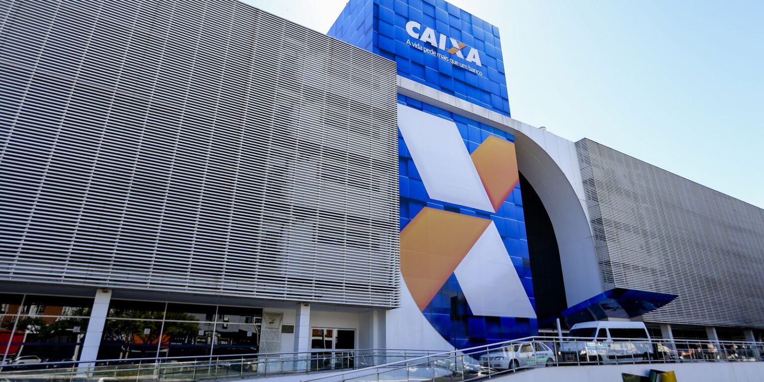 Caixa vai reduzir credito para financiamento de imoveis e exigir.jpg