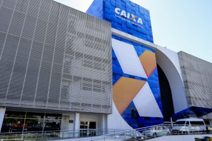 Caixa vai reduzir credito para financiamento de imoveis e exigir.jpg