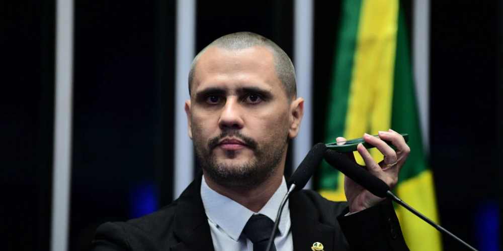 Cleitinho se coloca a disposicao de Bolsonaro para disputar Governo.jpg