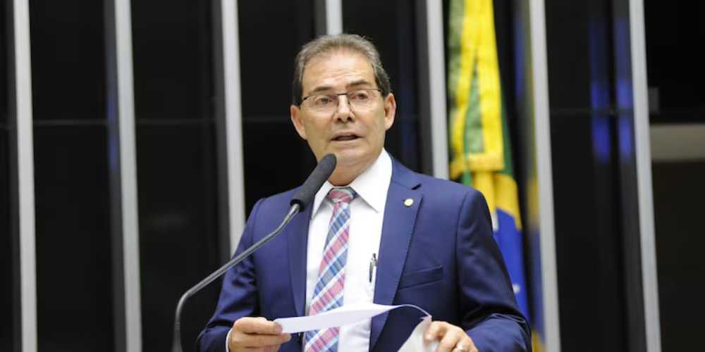 Deputado vai ao Supremo contra PEC que permite ao Congresso.jpg