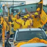 Eleitores sao atropelados por carro que transportava prefeito no nordeste.webp.webp