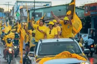 Eleitores sao atropelados por carro que transportava prefeito no nordeste.webp.webp