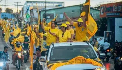 Eleitores sao atropelados por carro que transportava prefeito no nordeste.webp.webp