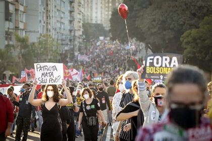 Especialistas alertam sobre a violencia politica no Brasil.jpeg