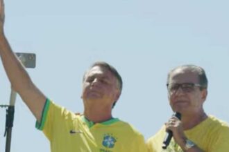 Exclusivo Bolsonaro se pronuncia sobre criticas de Malafaia.jpg