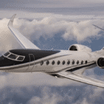 Gulfstream realiza a 1ª venda do jatinho G700 no Brasil, igual ao de Elon Musk; saiba quem adquiriu 