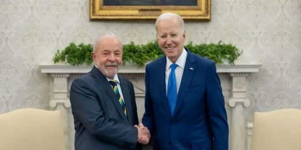 Jornalista norte americano afirma que ‘Biden e Kamala financiam censura no.jpg