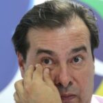 Rodrigo Maia apela a torcida do Botafogo para reeleger o.jpg