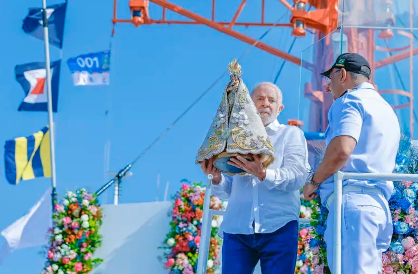 VIDEO Lula participa do Cirio de Nazare e fieis gritam.jpg