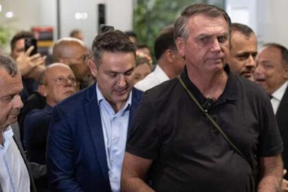 Bolsonaro diz que estudou medidas dentro das 4 linhas e.jpg