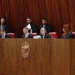 Deputados agem e aprovam proposta para colocar “freio” no TSE